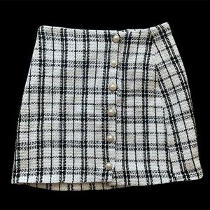 SHEIN Tweed Mini Skirt Size L (US 8/10)
